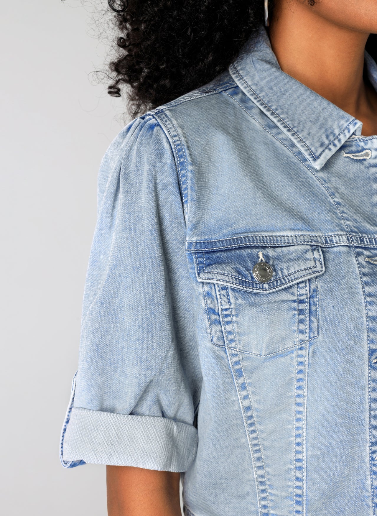 Samma Cropped Denim Jacket