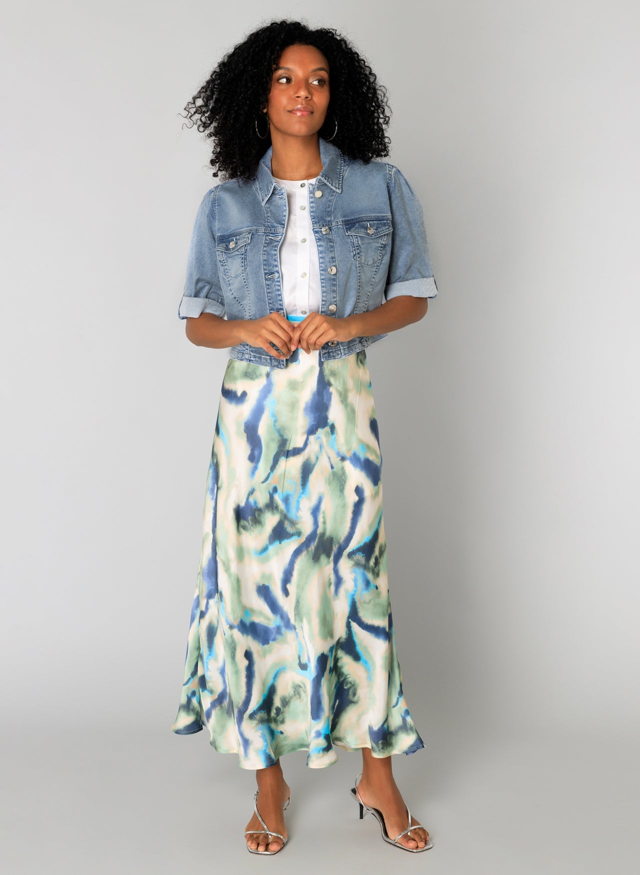 Samma Cropped Denim Jacket