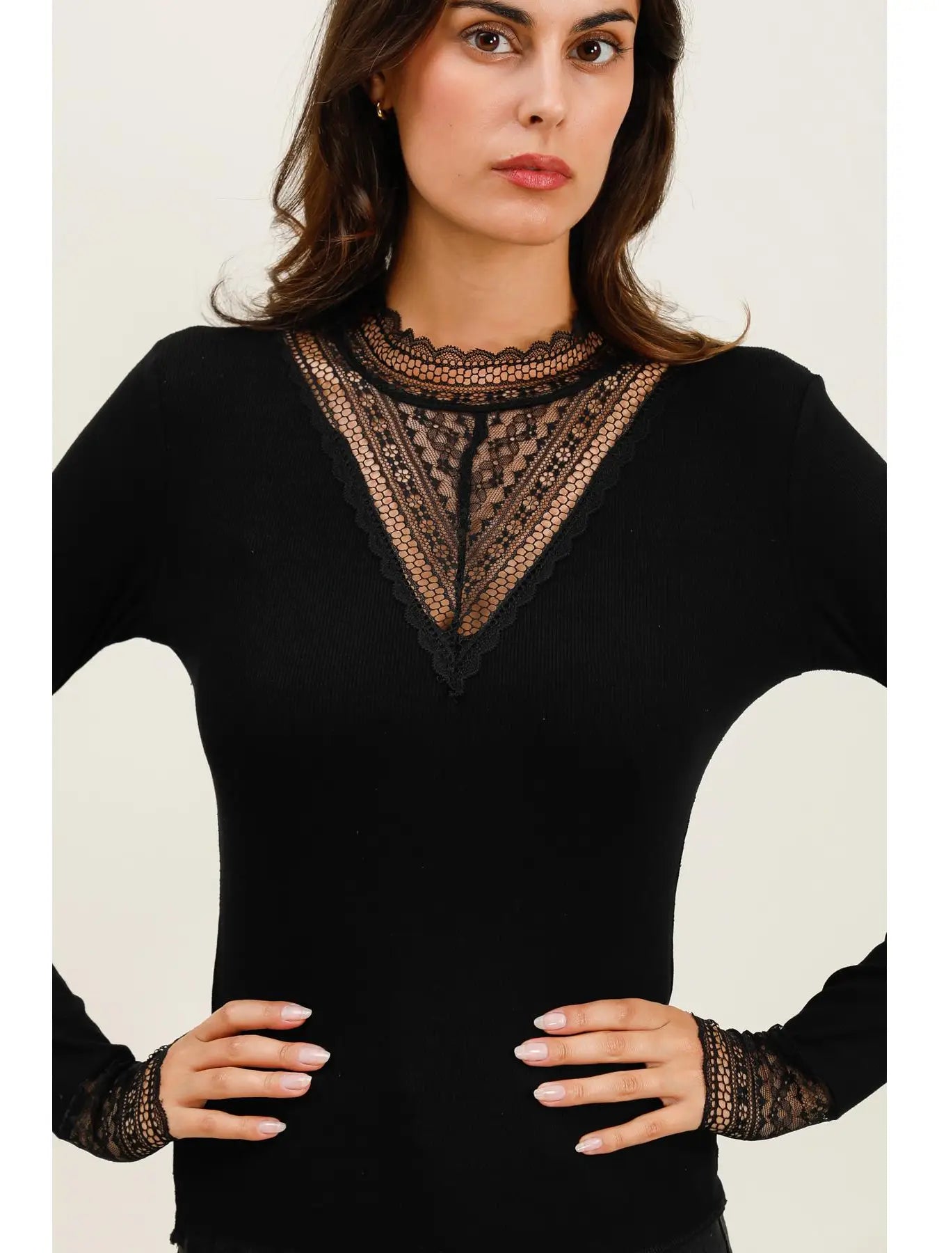 Louna Lace High-Neck Top - Black