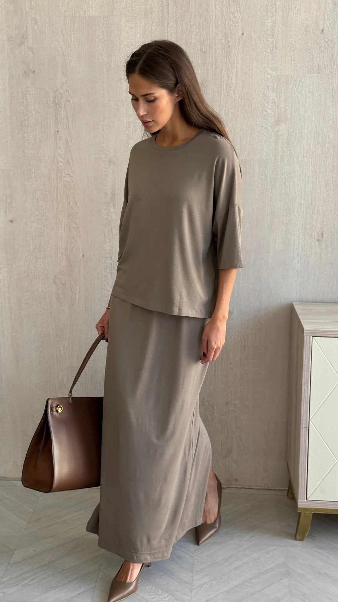 Aria Jersey Maxi Skirt - Taupe