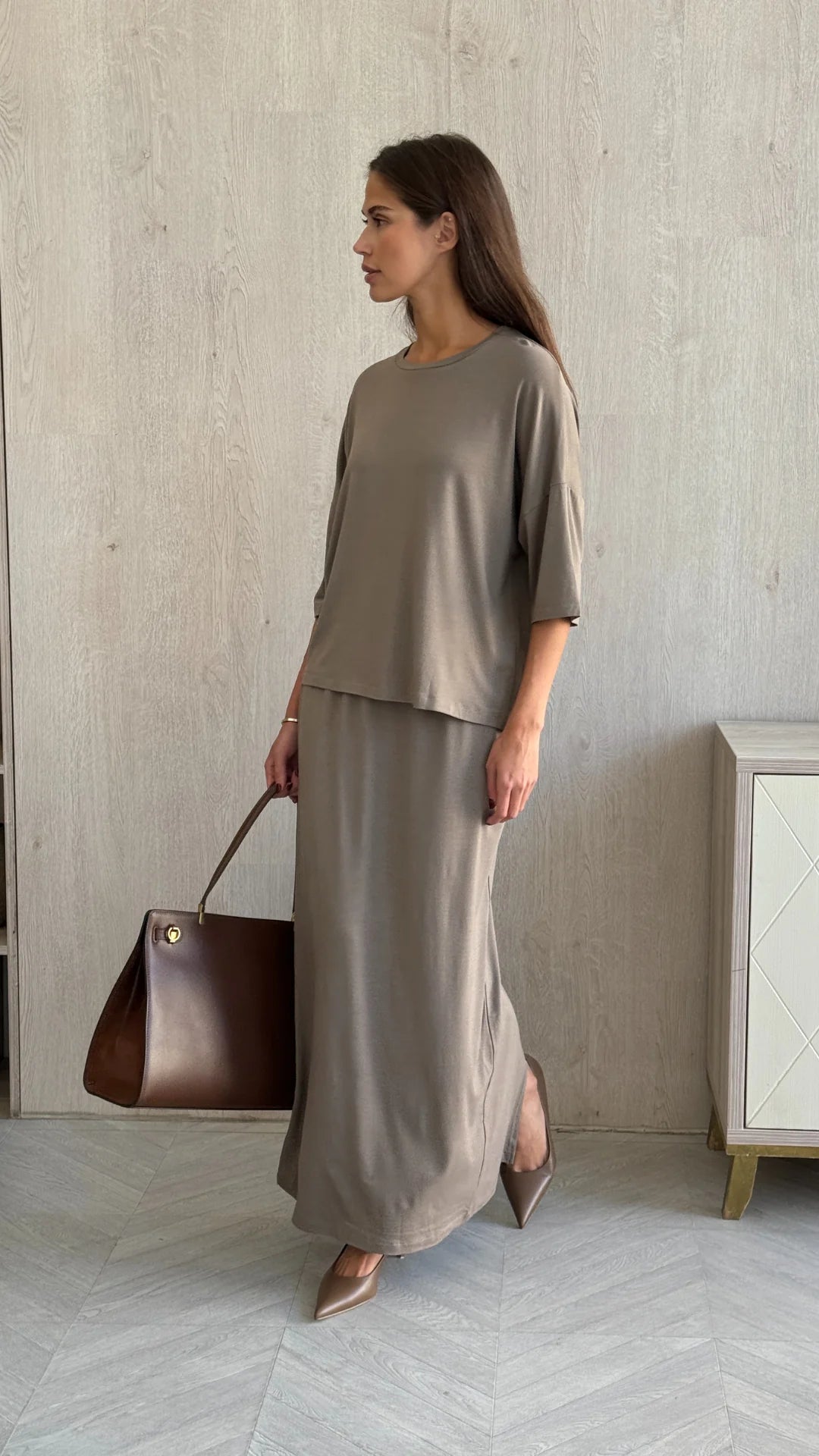 Aria Jersey Maxi Skirt - Taupe