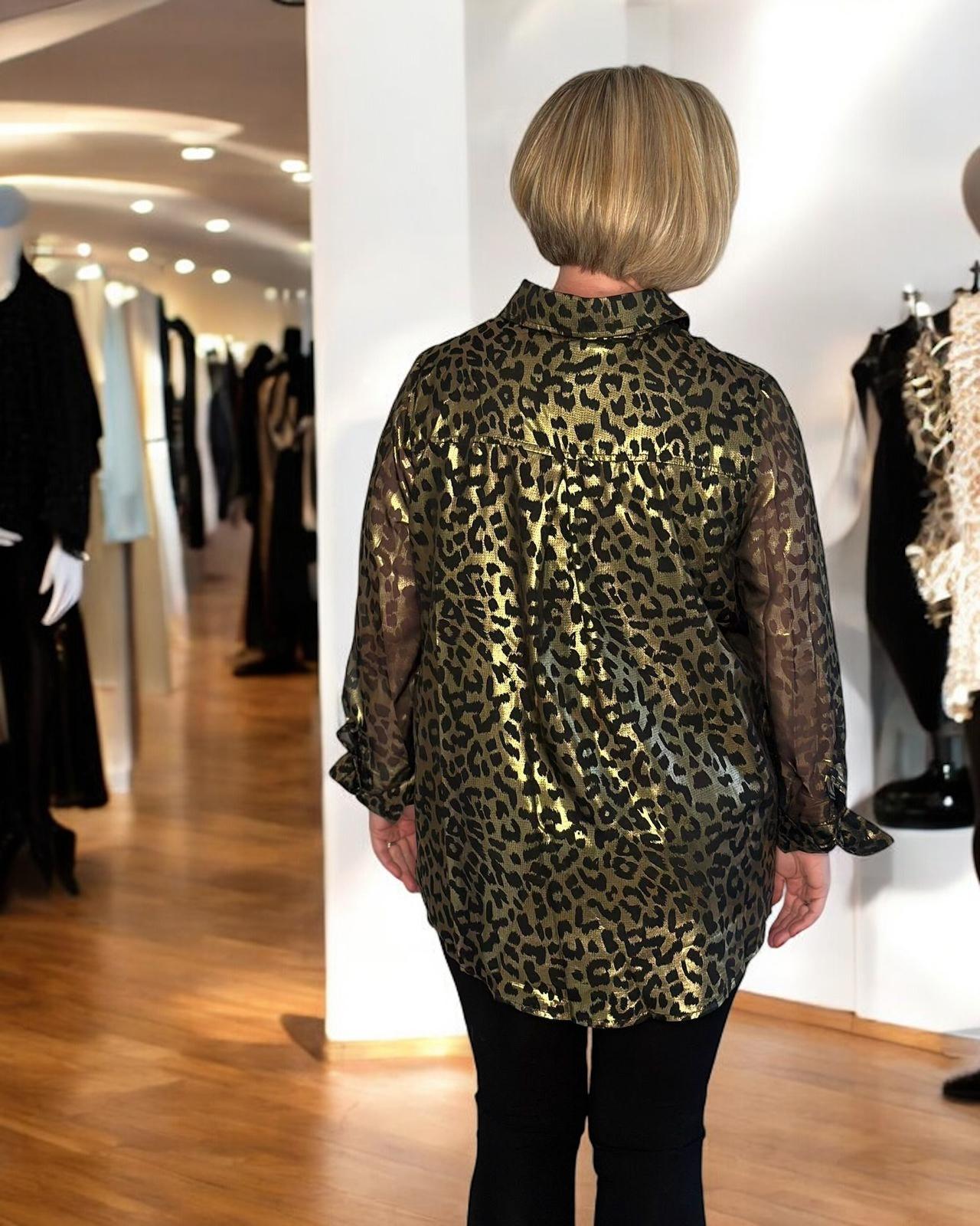 Animal Print Shirt with Wide Cuffs 5