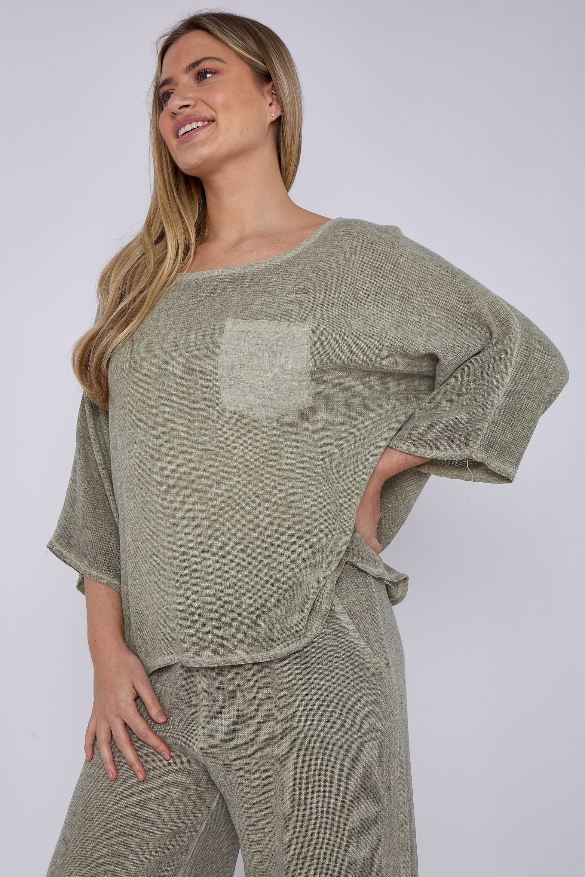 Charlie Linen Pocket Top