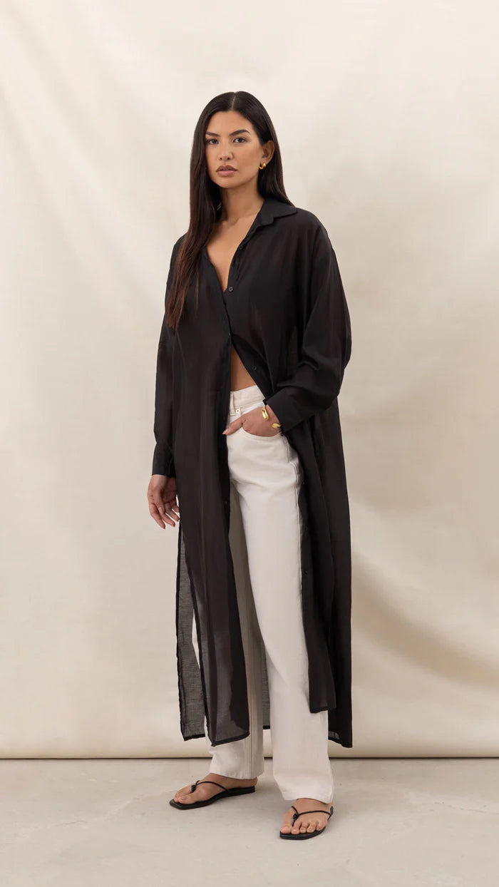 Izzy Long Shirt - Black - by Charli
