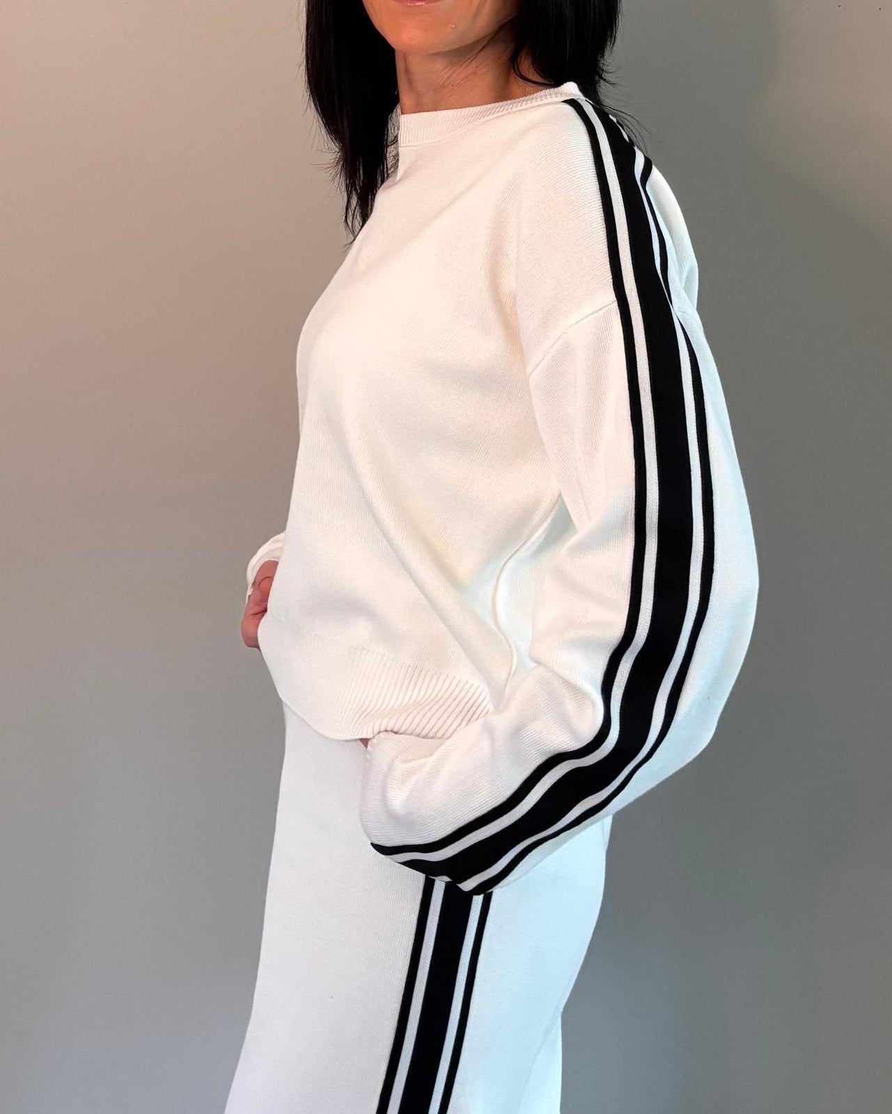 Knitted Co-ord with Stripe Detail - White