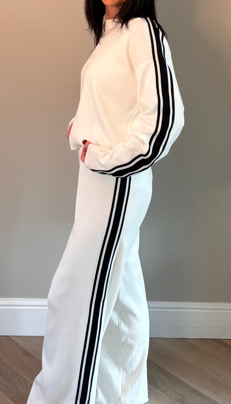 Knitted Co-ord with Stripe Detail - White