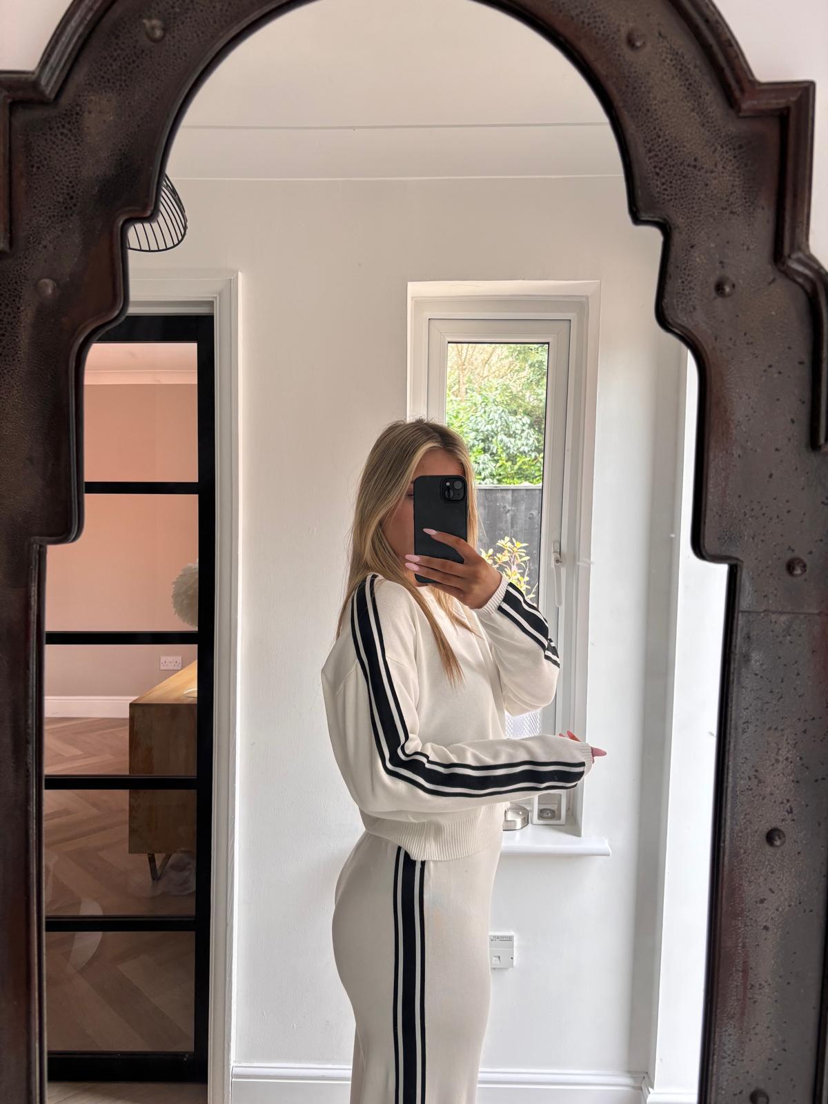 Knitted Co-ord with Stripe Detail - White