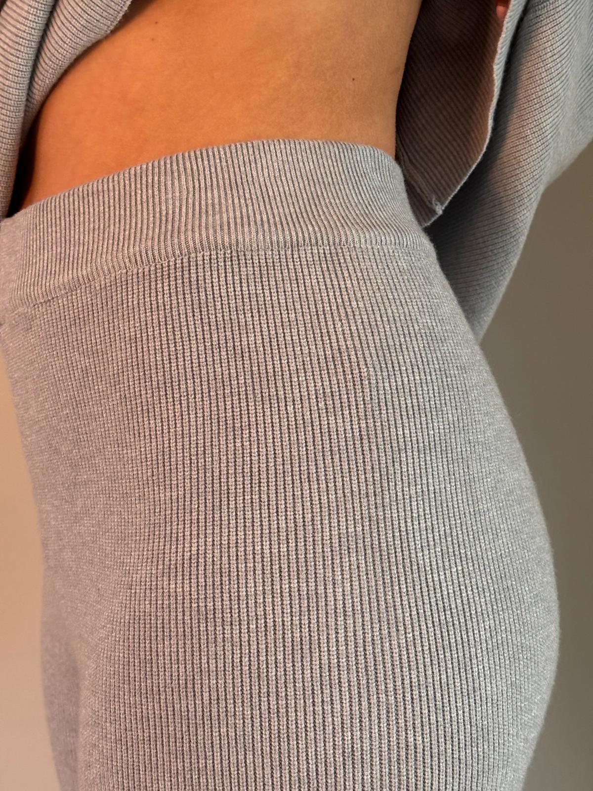Knitted V-neck Co-Ord - Grey