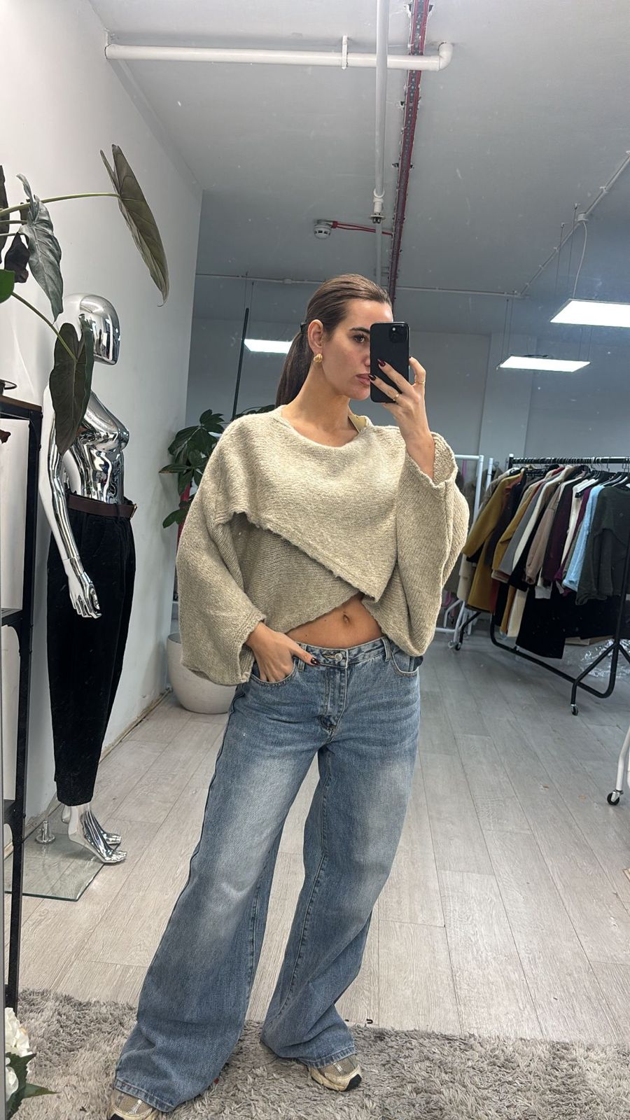 Linzie Short Asymmetric Jumper