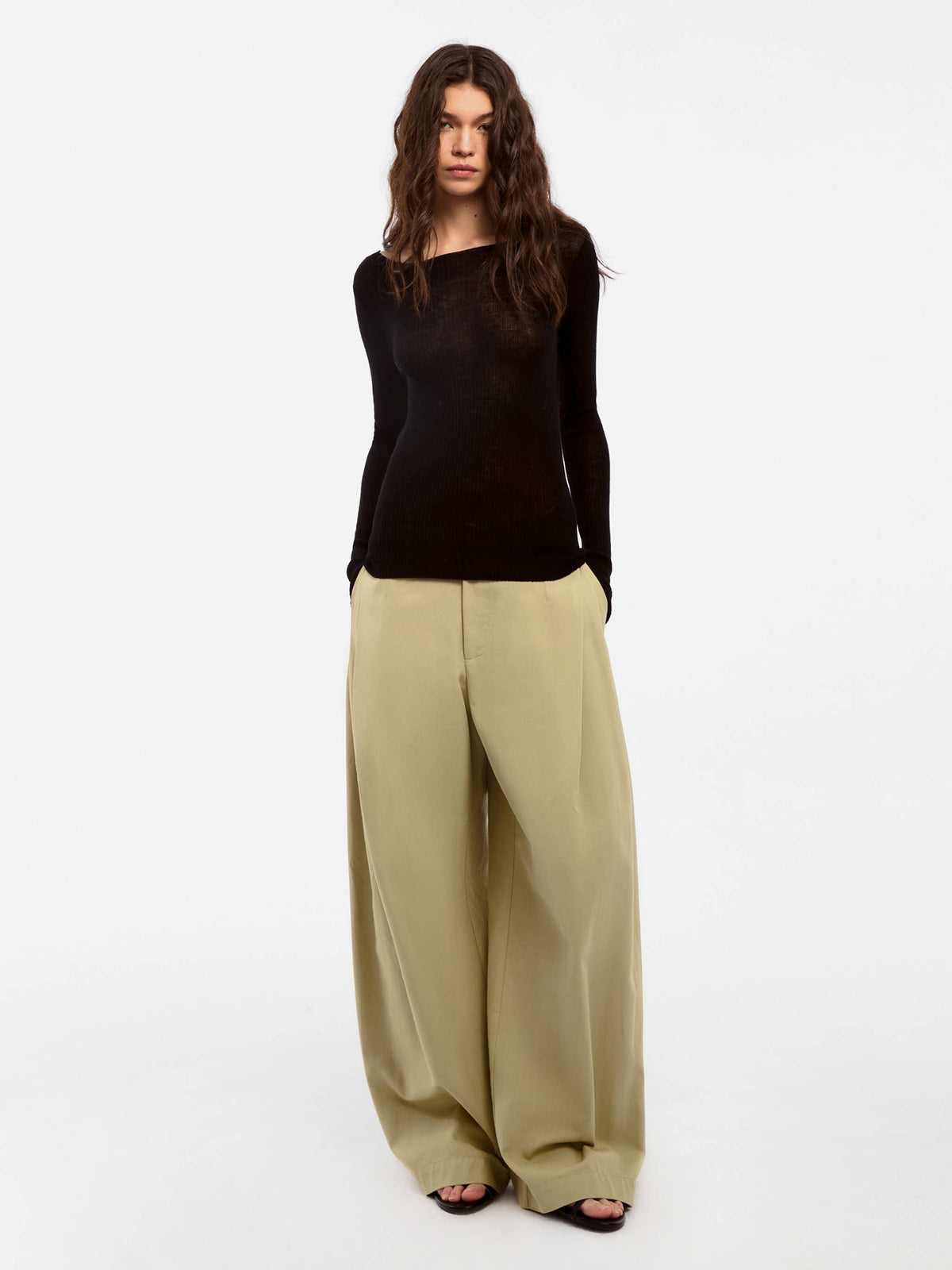 Wide-Leg Tapered Tailored Trousers