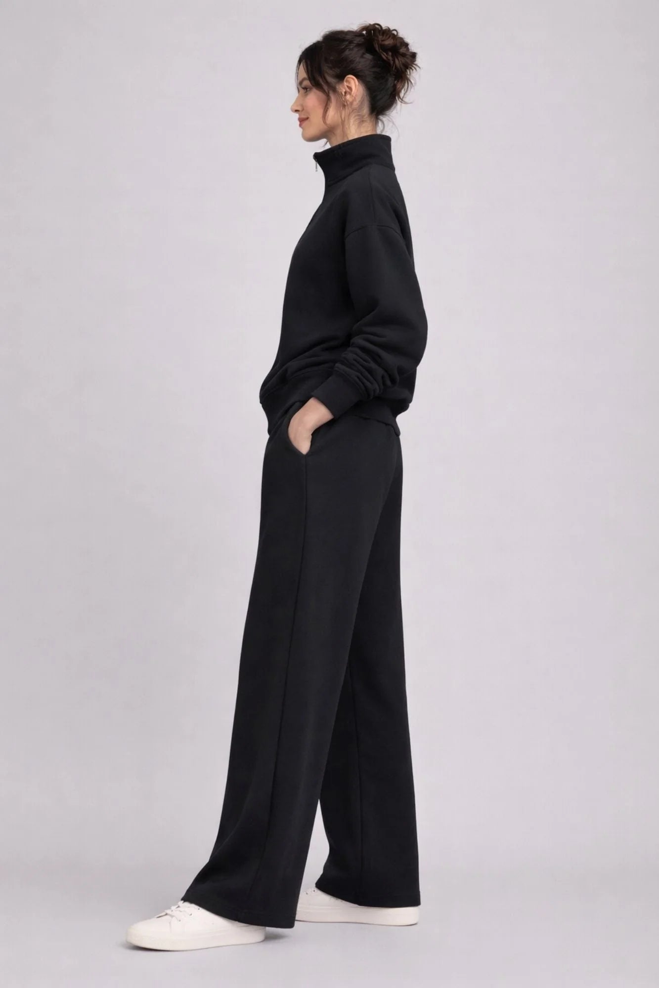 Supersoft Wide Leg Sweatpant - Black - by Born Nouli