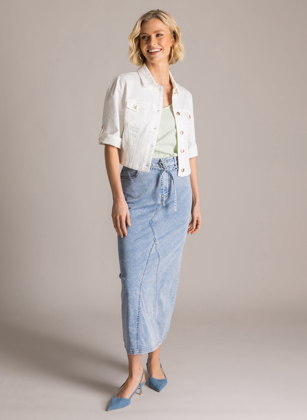 Samma Cropped Soft Denim Jacket - Off- White - By Yest
