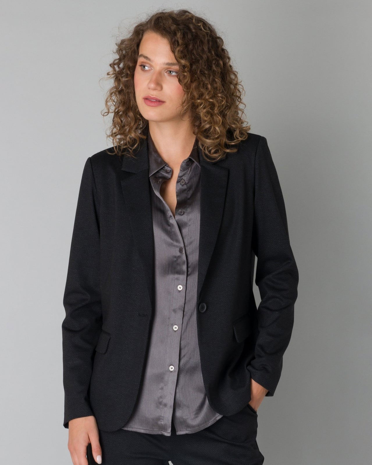 Solana Blazer - by Yest