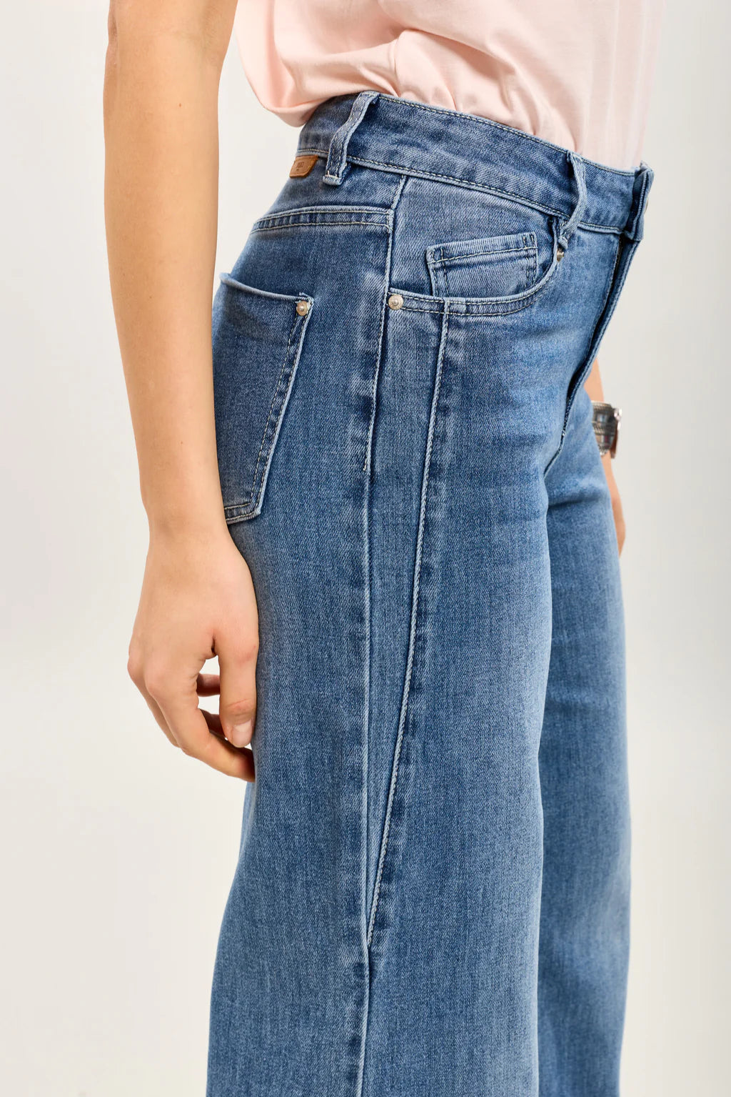 Blue stretch wide jean pants - by toxik