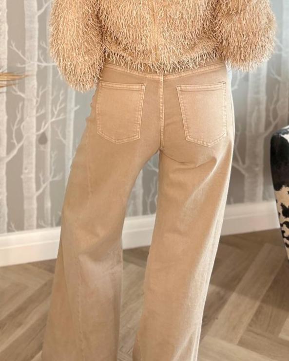 Soft Wide Leg Jeans - Beige