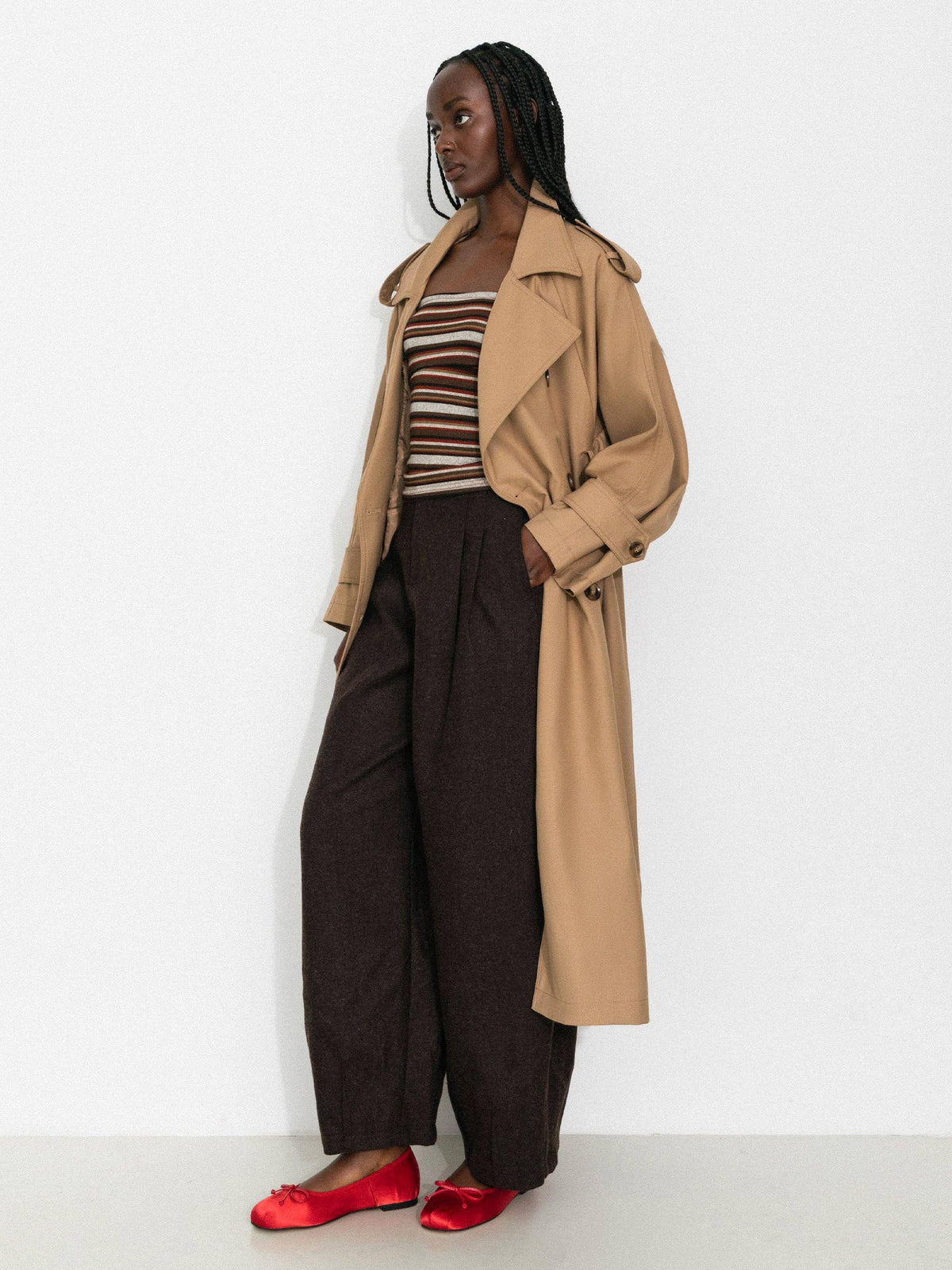 Classic British-Style Double-Breasted Trench Coat: Khaki / S