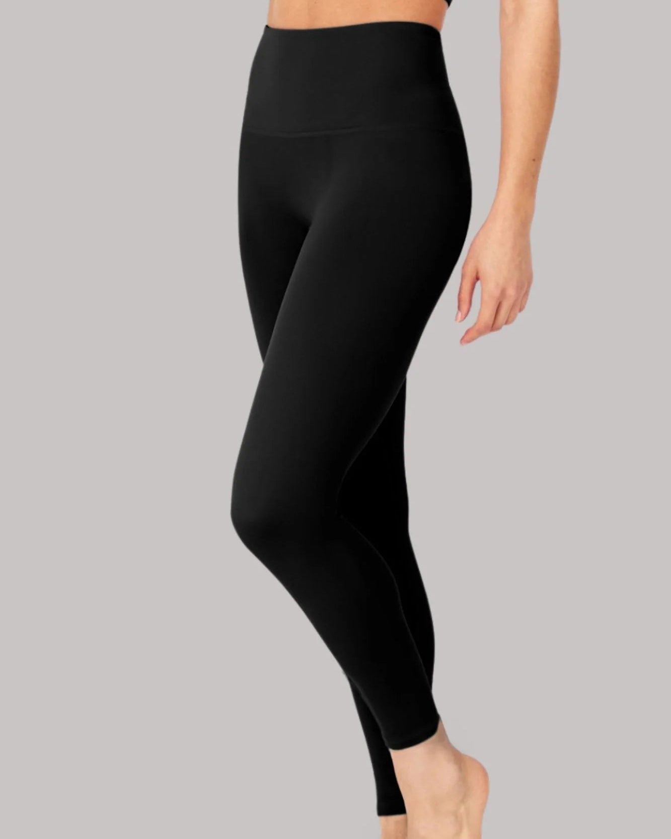 Elevate All Day Ultra High Waist 7/8 Legging -  Black - by Born Nouli