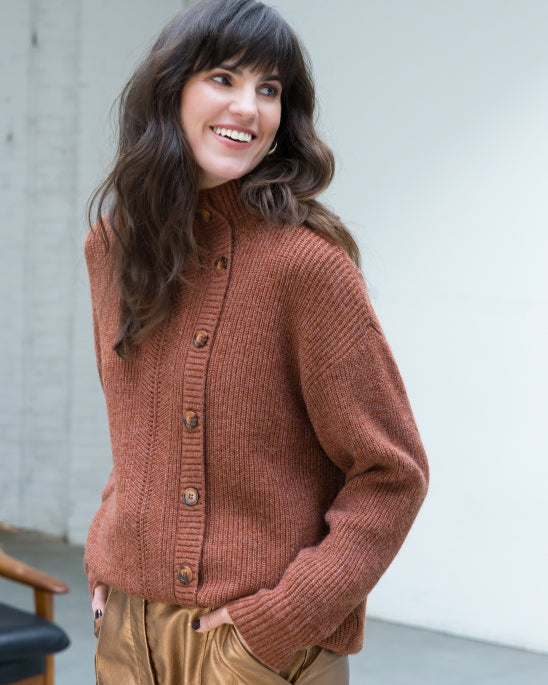 Olga Jumper - Cinnamon by Yest